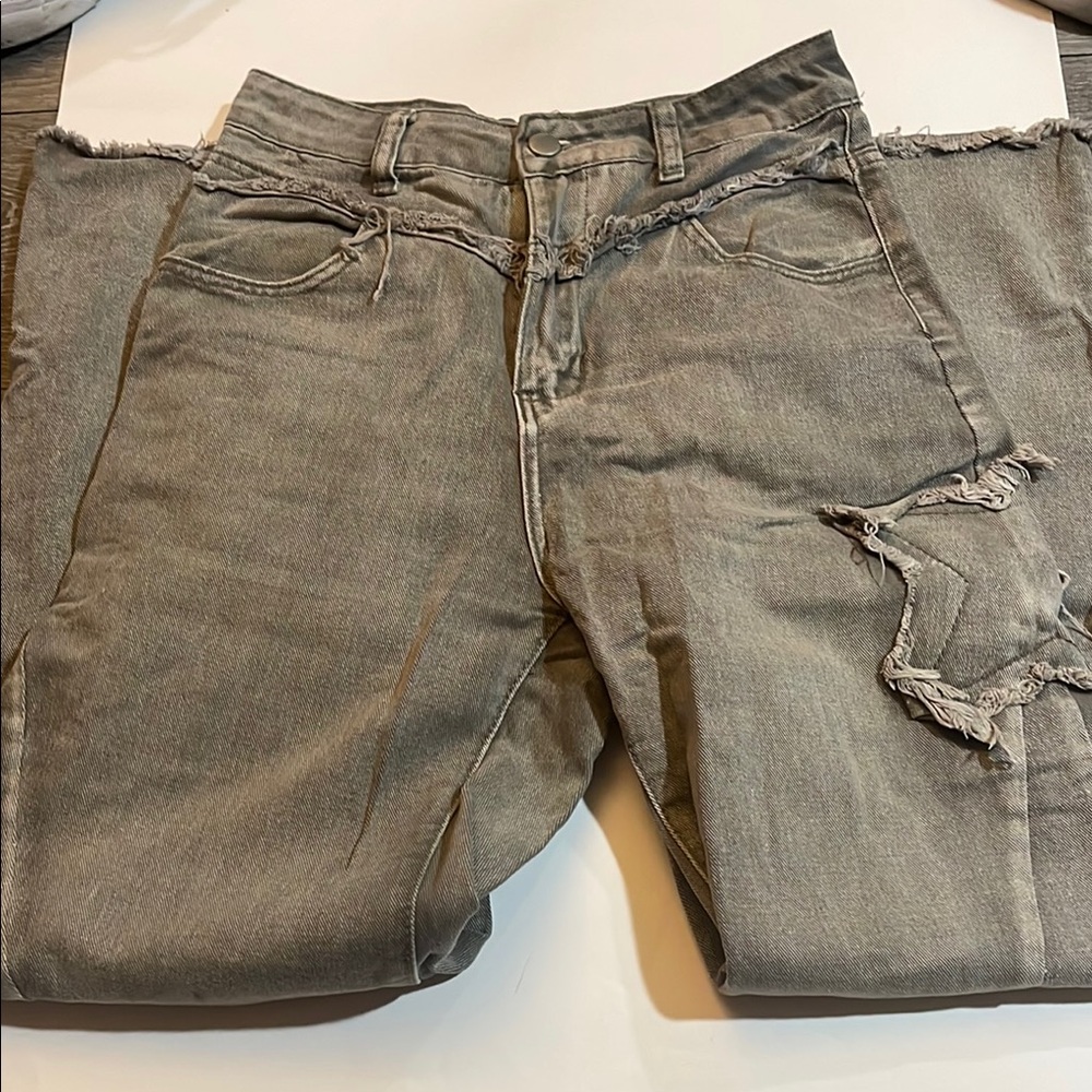 SHEIN Distressed Gray Jeans